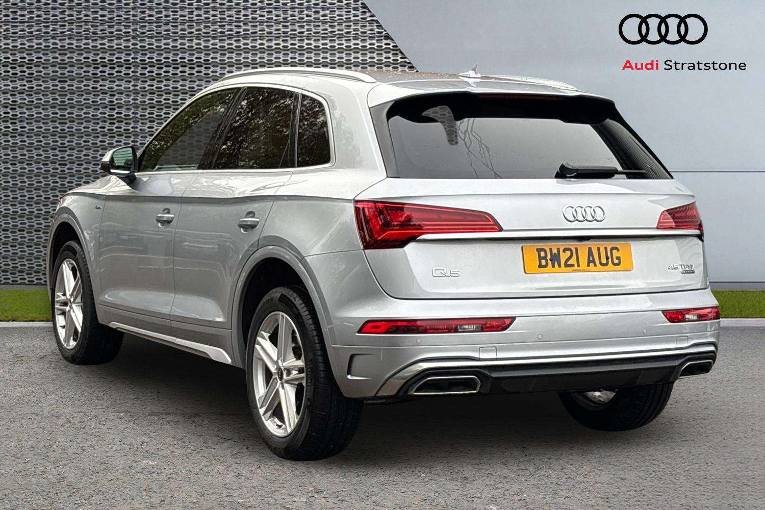 Used Audi Q5 2021 for sale - 76540810: Photo 3