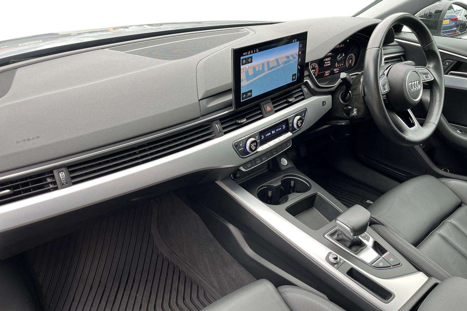 Used Audi A4 2022 for sale - 76096539: Photo 2