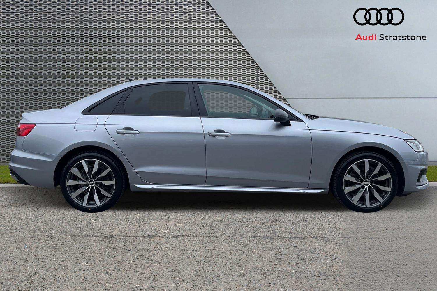 Used Audi A4 2022 for sale - 76096539: Photo 4
