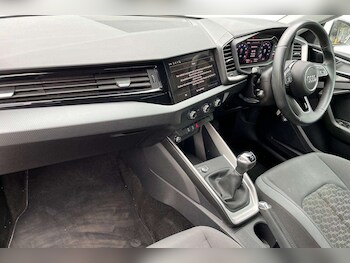 Used Audi A1 2023 for sale - 77373733: Photo