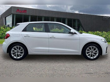 Used Audi A1 2023 for sale - 77373733: Photo