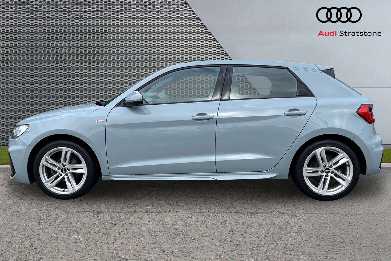 Used Audi A1 2022 for sale - 77686511: Photo 8