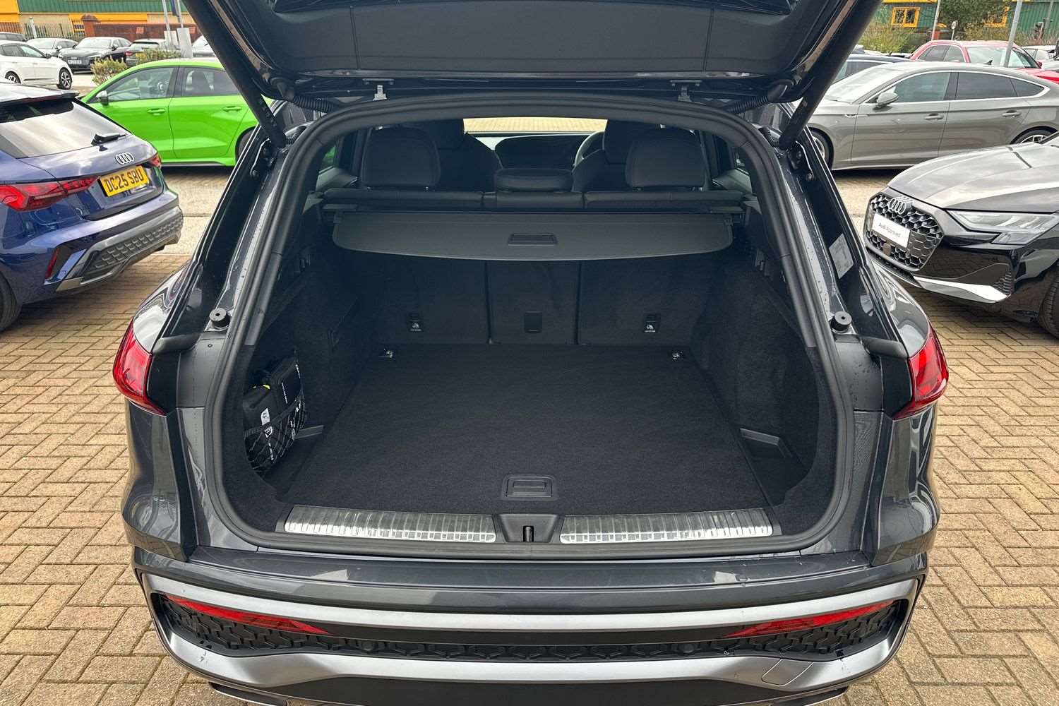 Used Audi Q5 2025 for sale - 77885981: Photo 13