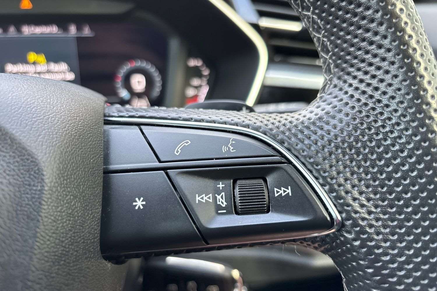 Used Audi Q3 2023 for sale - 78077160: Photo 17