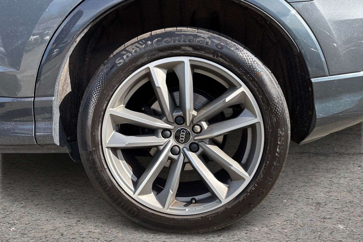 Used Audi Q3 2023 for sale - 78077160: Photo 9