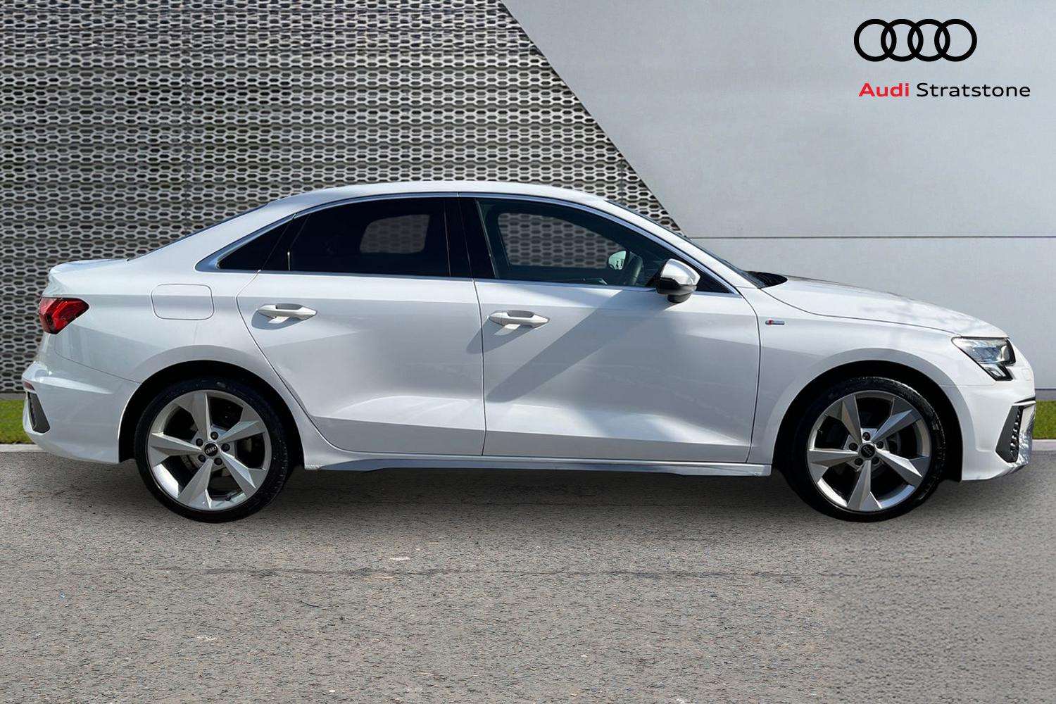 Used Audi A3 2024 for sale - 77942886: Photo 4