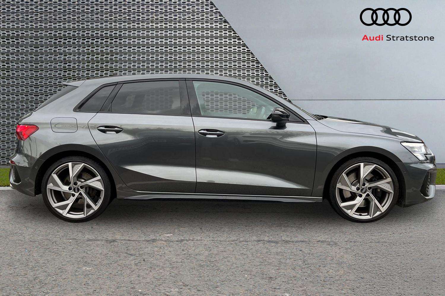 Used Audi A3 2023 for sale - 76827529: Photo 4