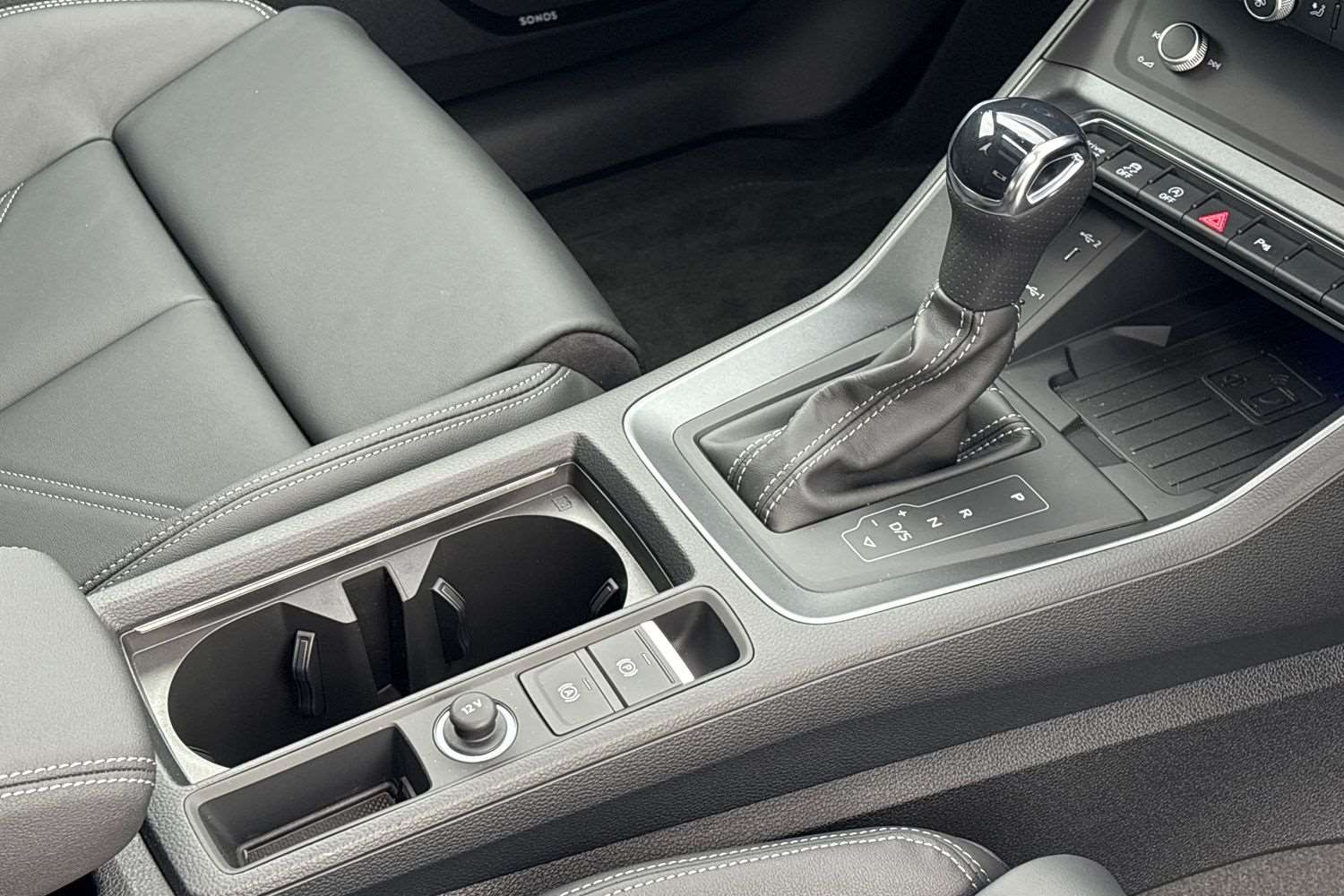 Used Audi Q3 2025 for sale - 76902342: Photo 15