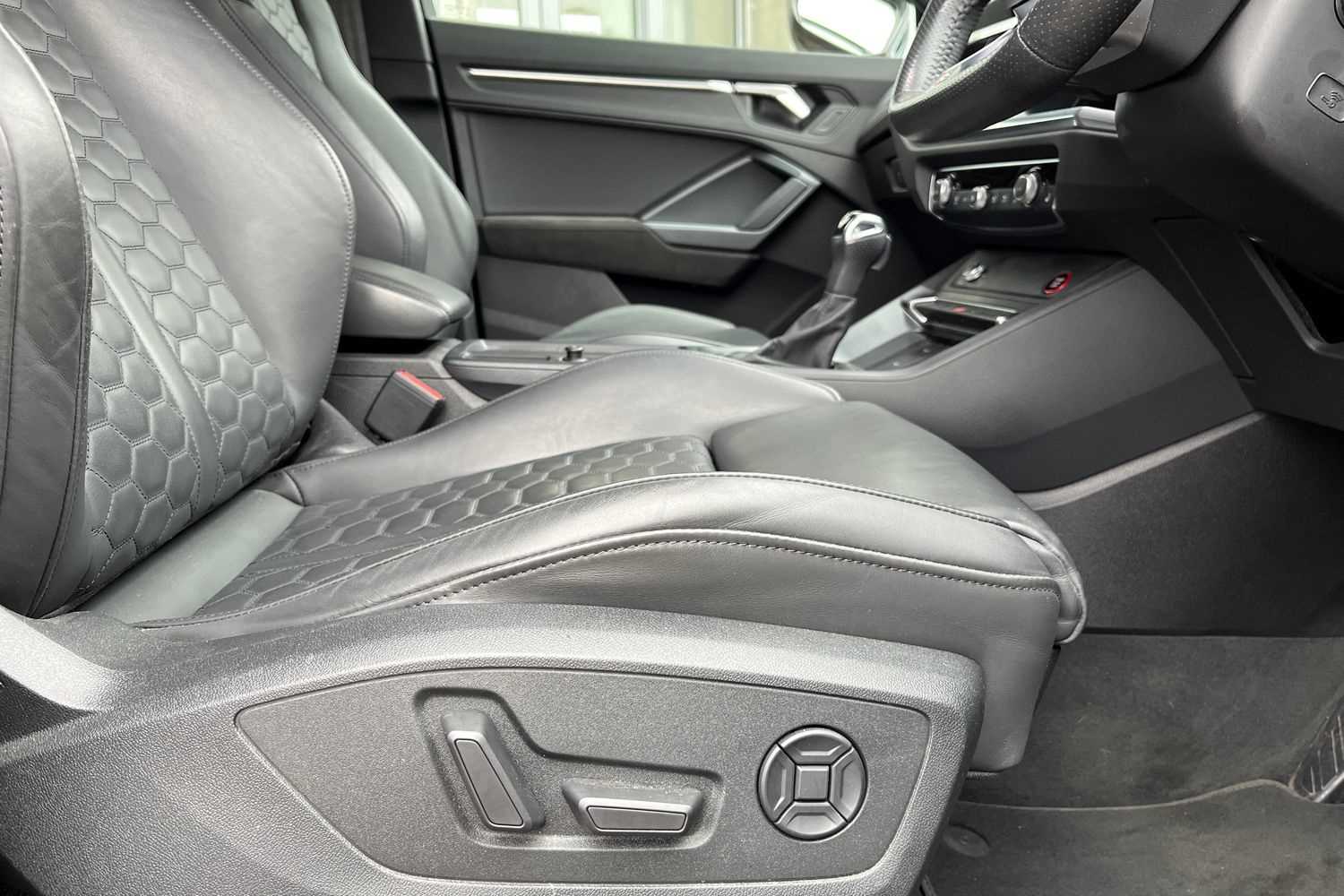 Used Audi RS Q3 2021 for sale - 77093460: Photo 22