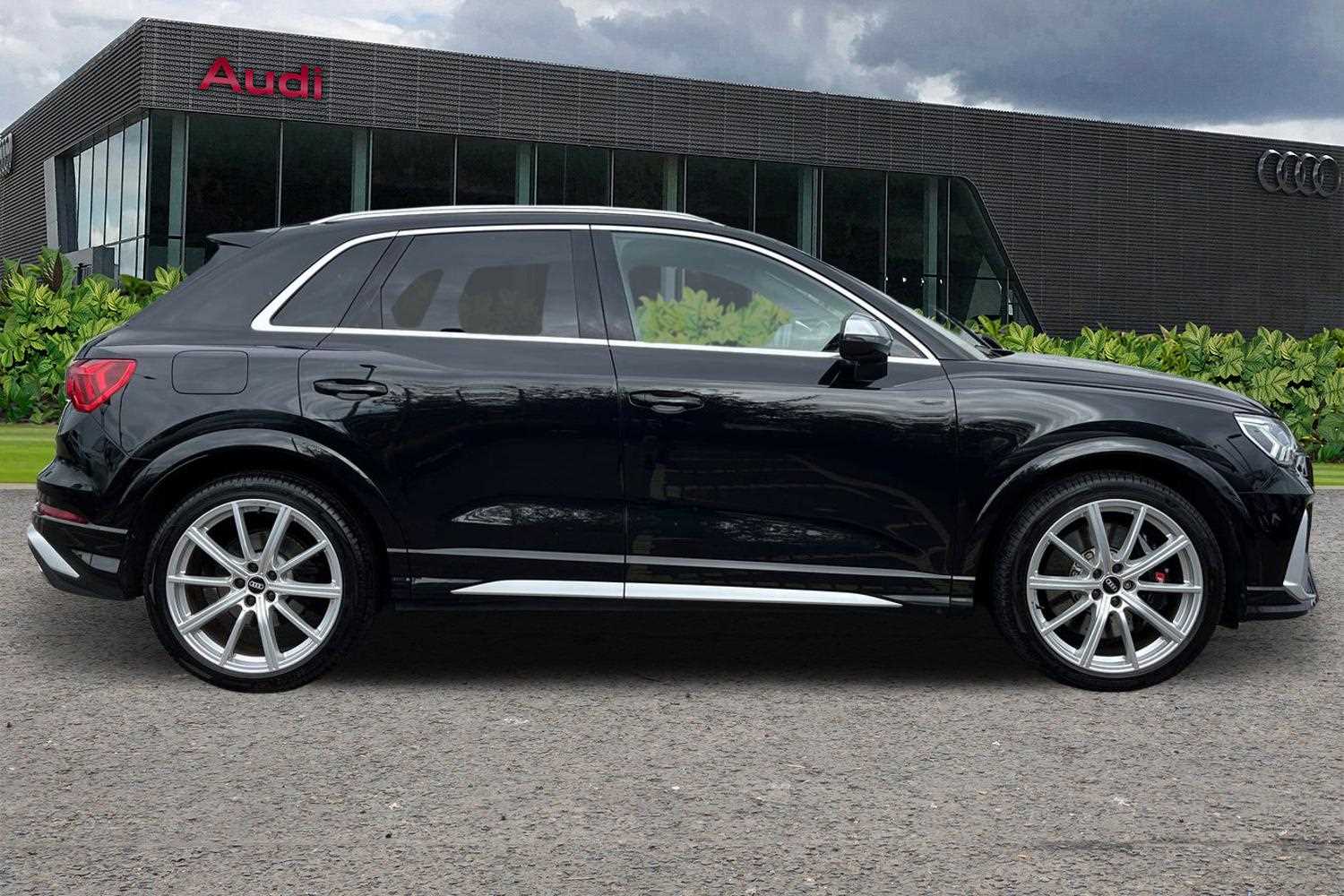 Used Audi RS Q3 2021 for sale - 77093460: Photo 4