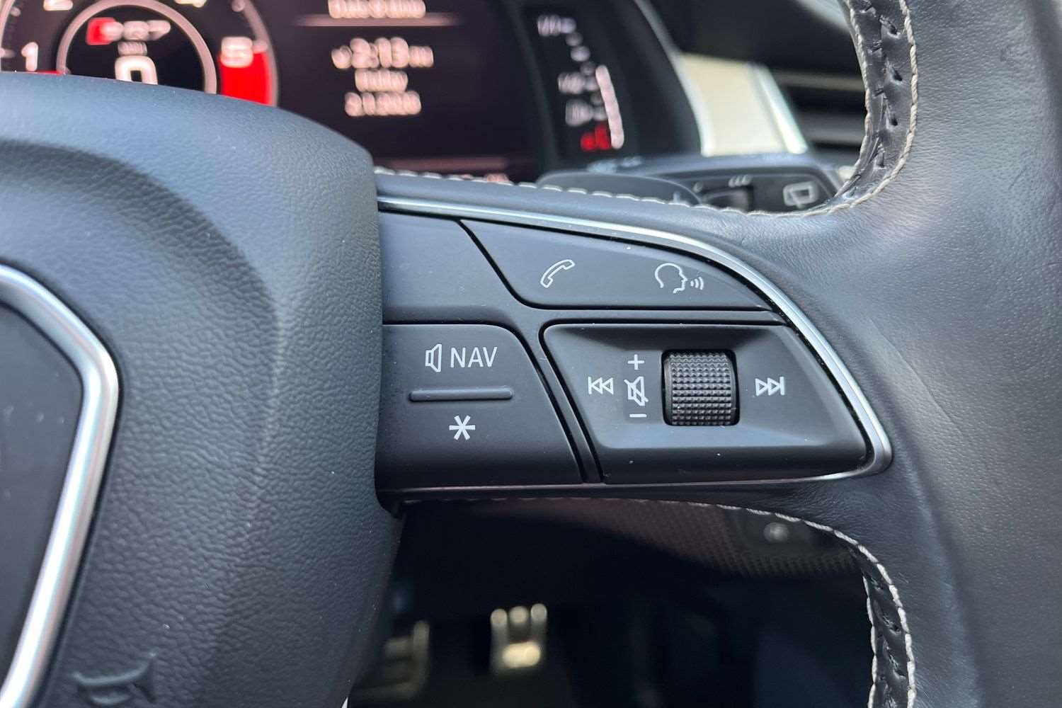 Used Audi Q7 2018 for sale - 77112393: Photo 17