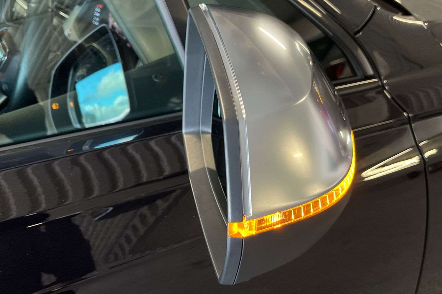 Used Audi Q7 2018 for sale - 77112393: Photo 29