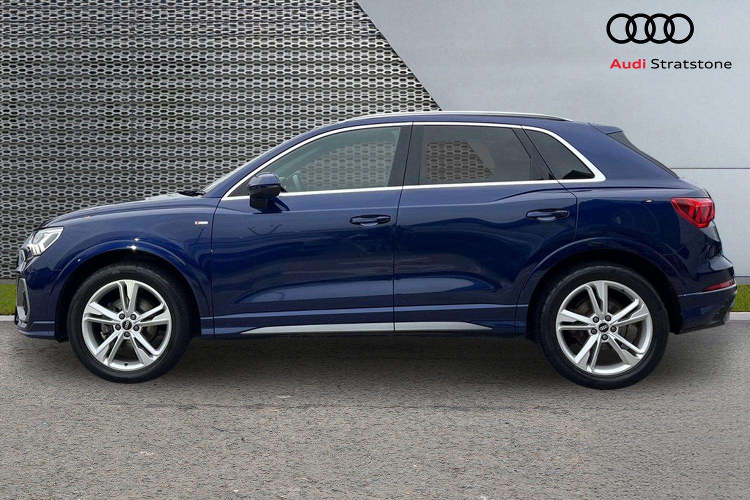 Used Audi Q3 2021 for sale - 76141584: Photo 8