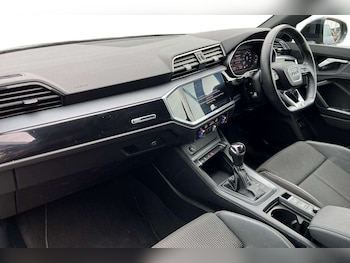 Used Audi Q3 2021 for sale - 78482725: Photo