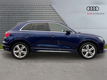 Used Audi Q3 2022 for sale - 76141673: Photo