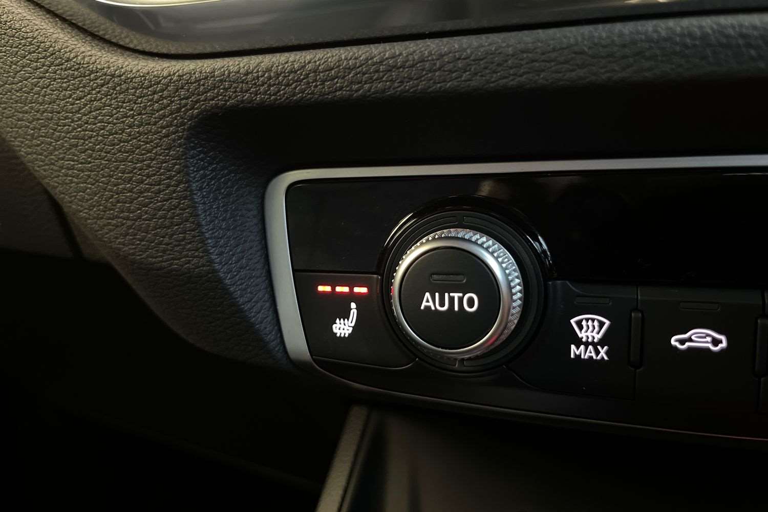 Used Audi Q3 2024 for sale - 76955233: Photo 27