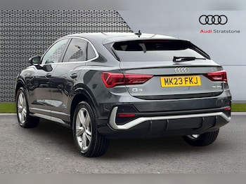 Used Audi Q3 2023 for sale - 76141624: Photo