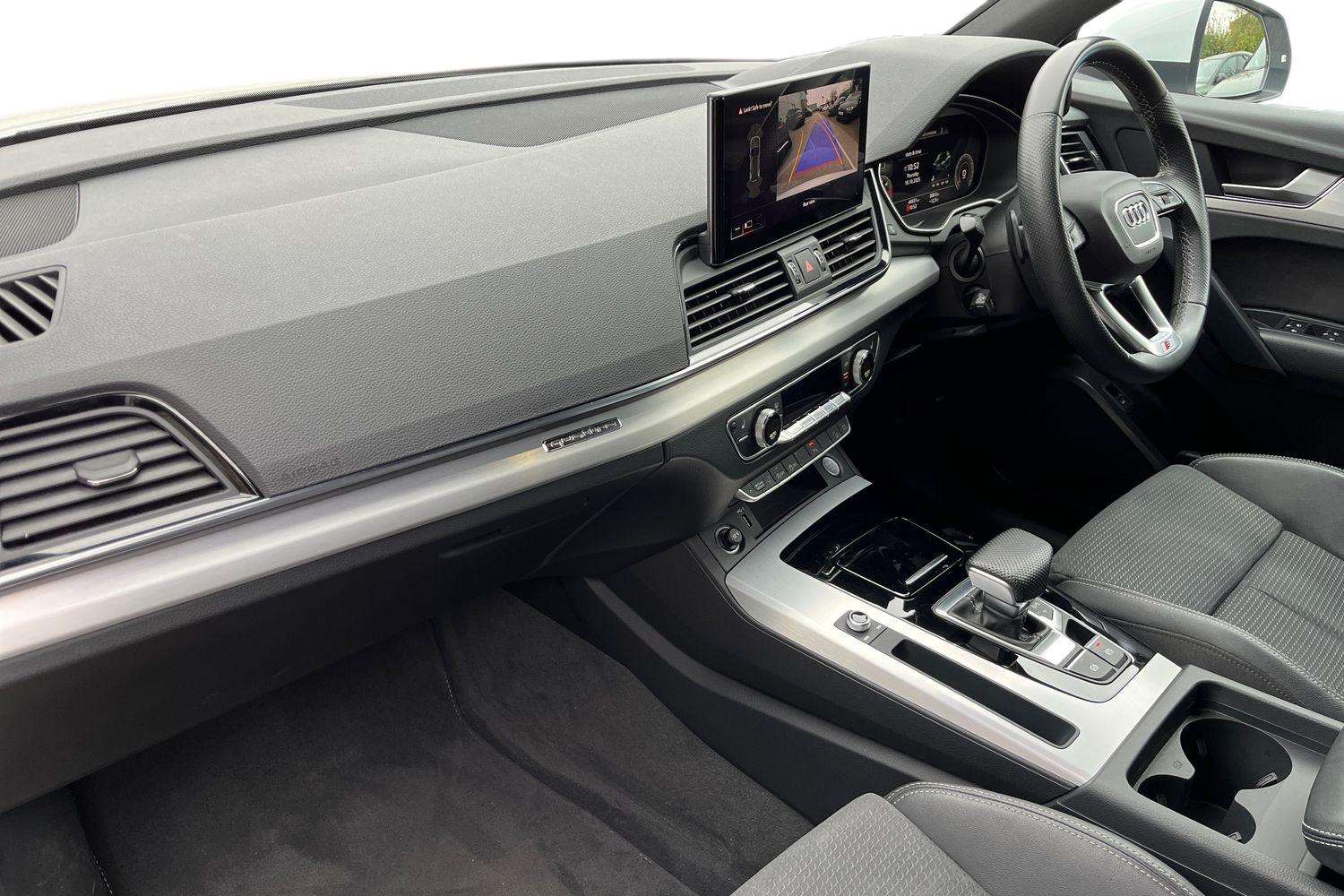 Used Audi Q5 2020 for sale - 76298424: Photo 2