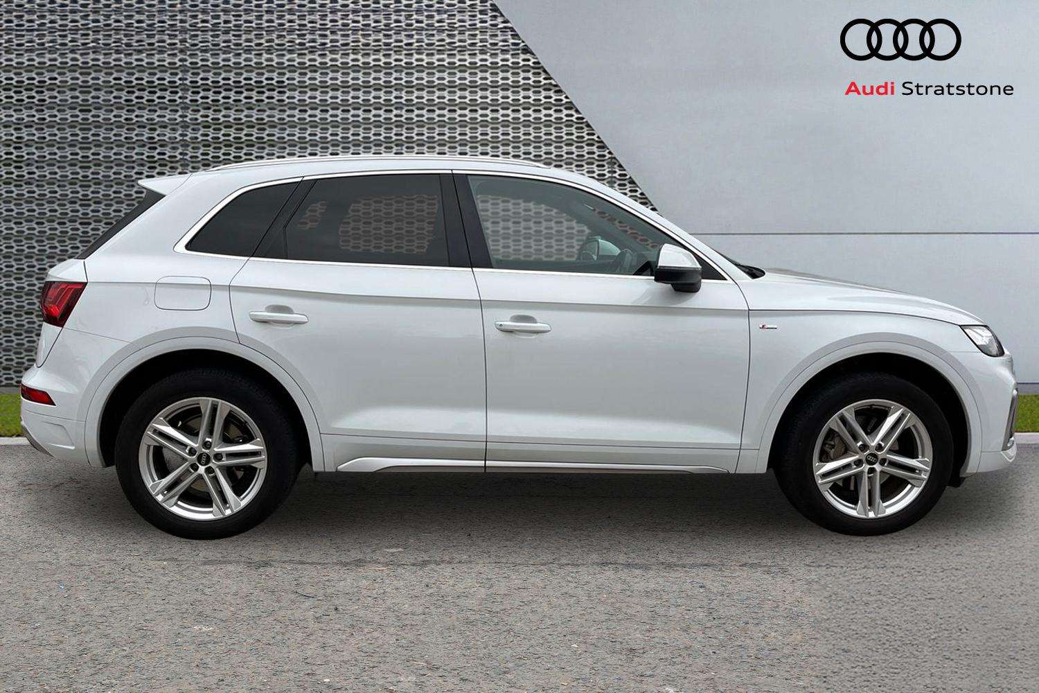 Used Audi Q5 2020 for sale - 76298424: Photo 4