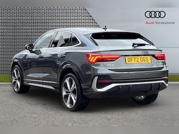 Used Audi Q3 2023 for sale - 76488003: Photo