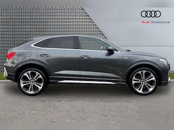Used Audi Q3 2023 for sale - 76488003: Photo