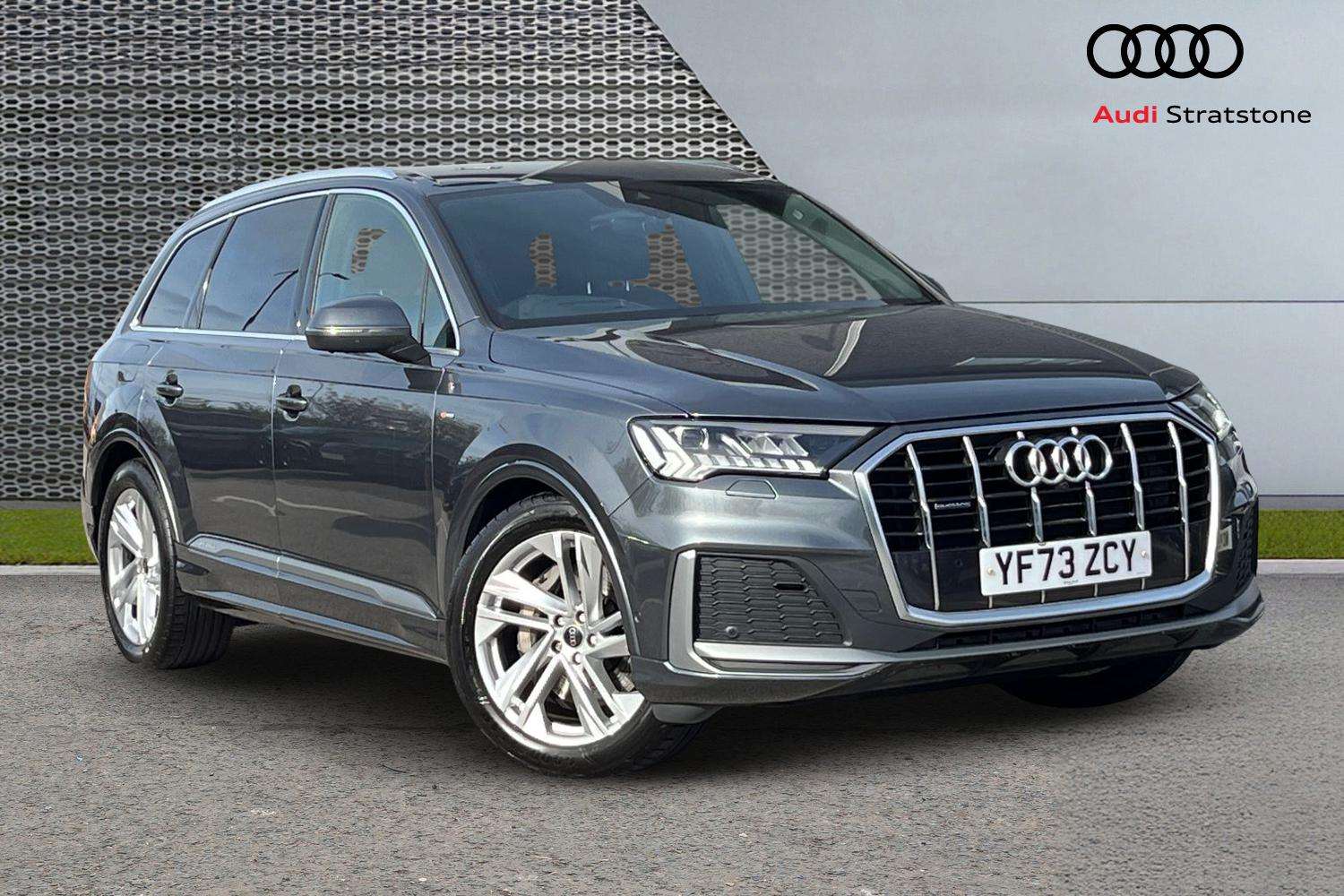 Used Audi Q7 2023 for sale - 76034836: Photo 1