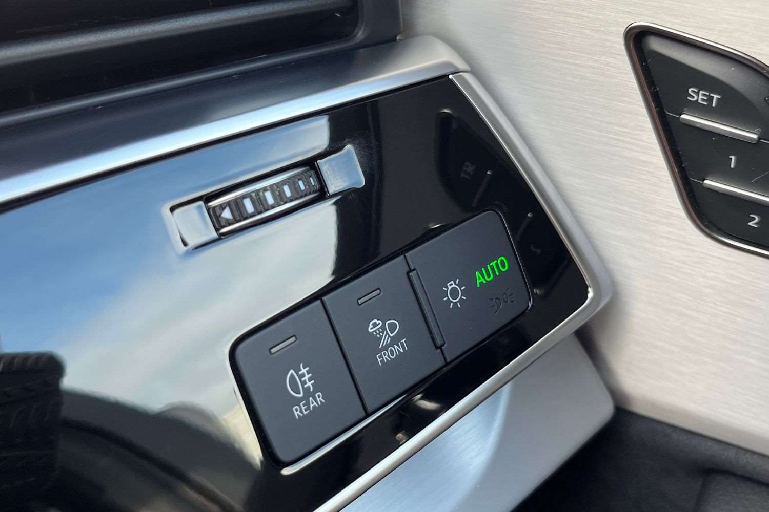 Used Audi Q7 2023 for sale - 76034836: Photo 32