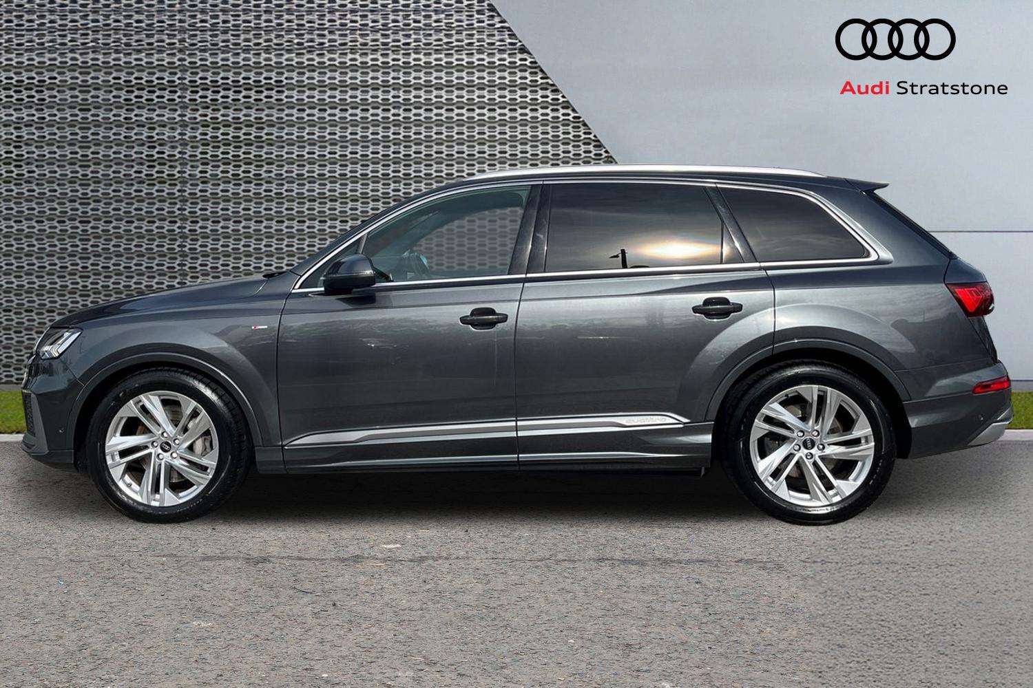 Used Audi Q7 2023 for sale - 76034836: Photo 8