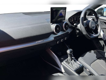 Used Audi Q2 2024 for sale - 78604084: Photo
