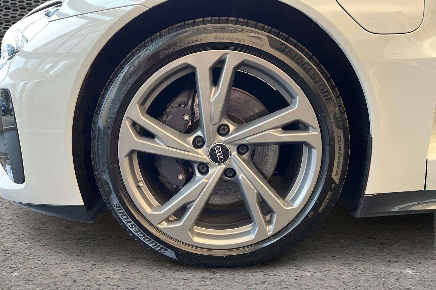 Used Audi e-tron GT 2022 for sale - 77068619: Photo 11