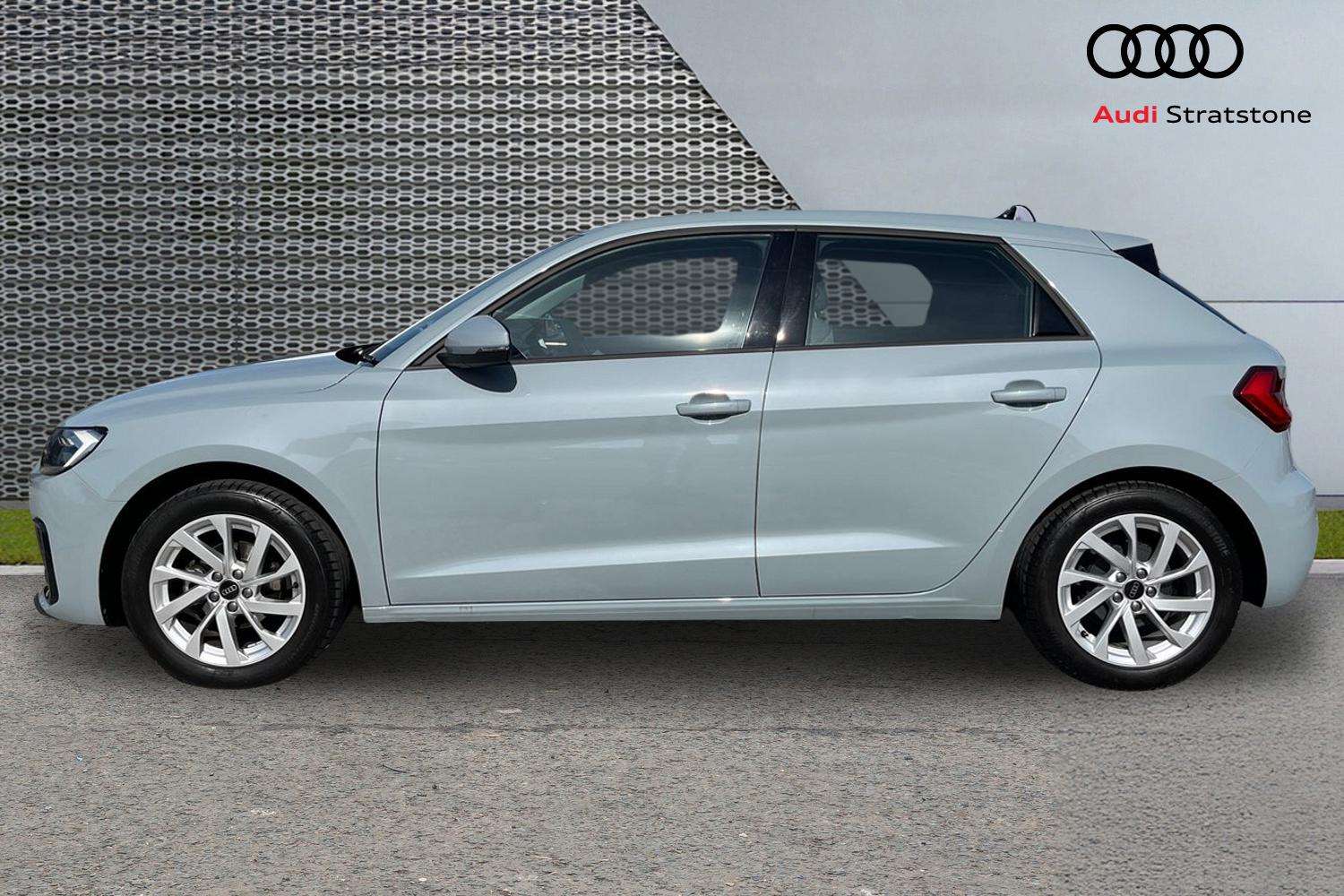 Used Audi A1 2024 for sale - 77942845: Photo 8
