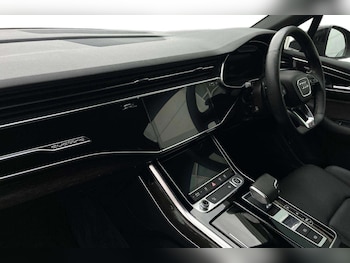 Used Audi Q7 2022 for sale - 78925078: Photo