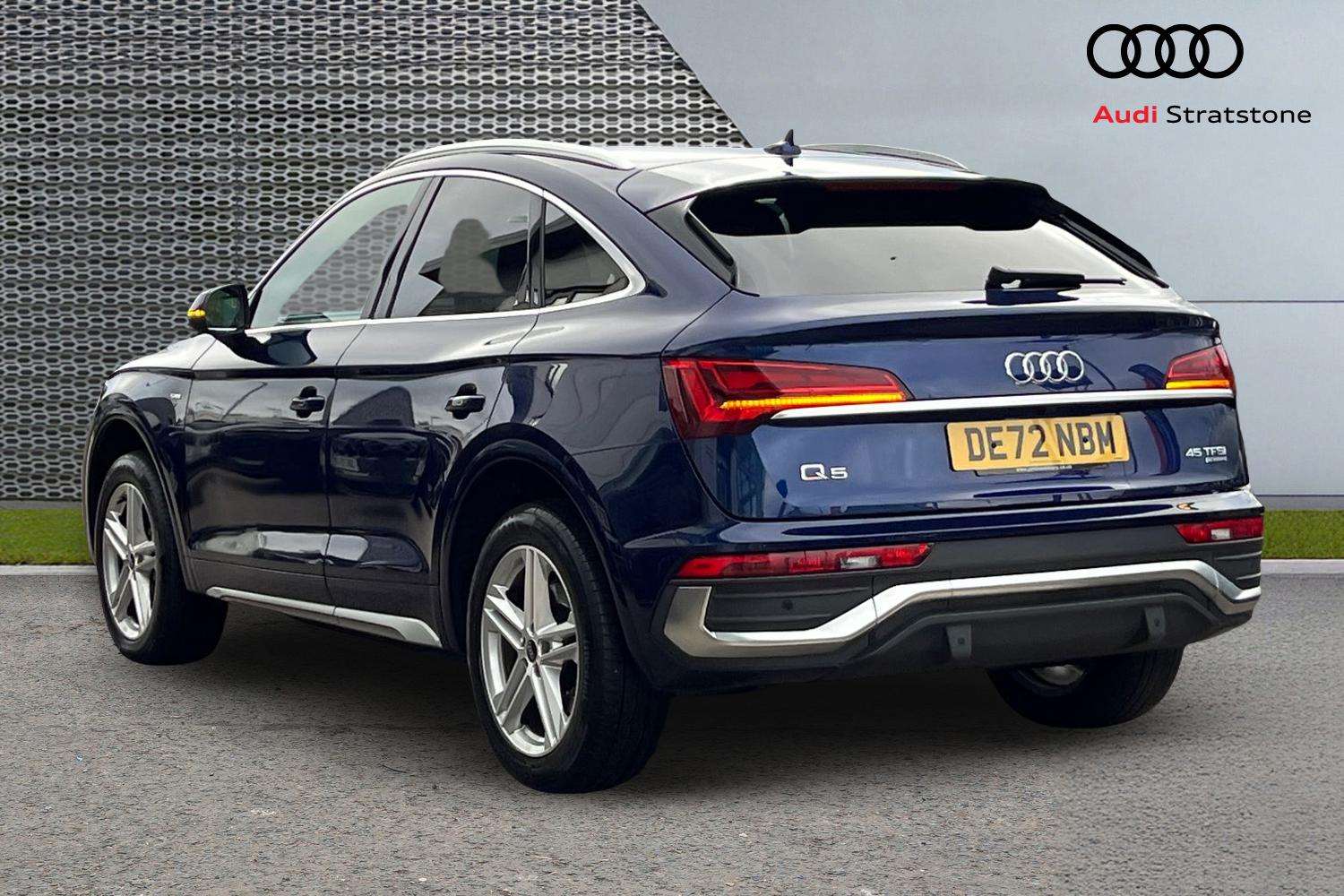 Used Audi Q5 2022 for sale - 76692072: Photo 3