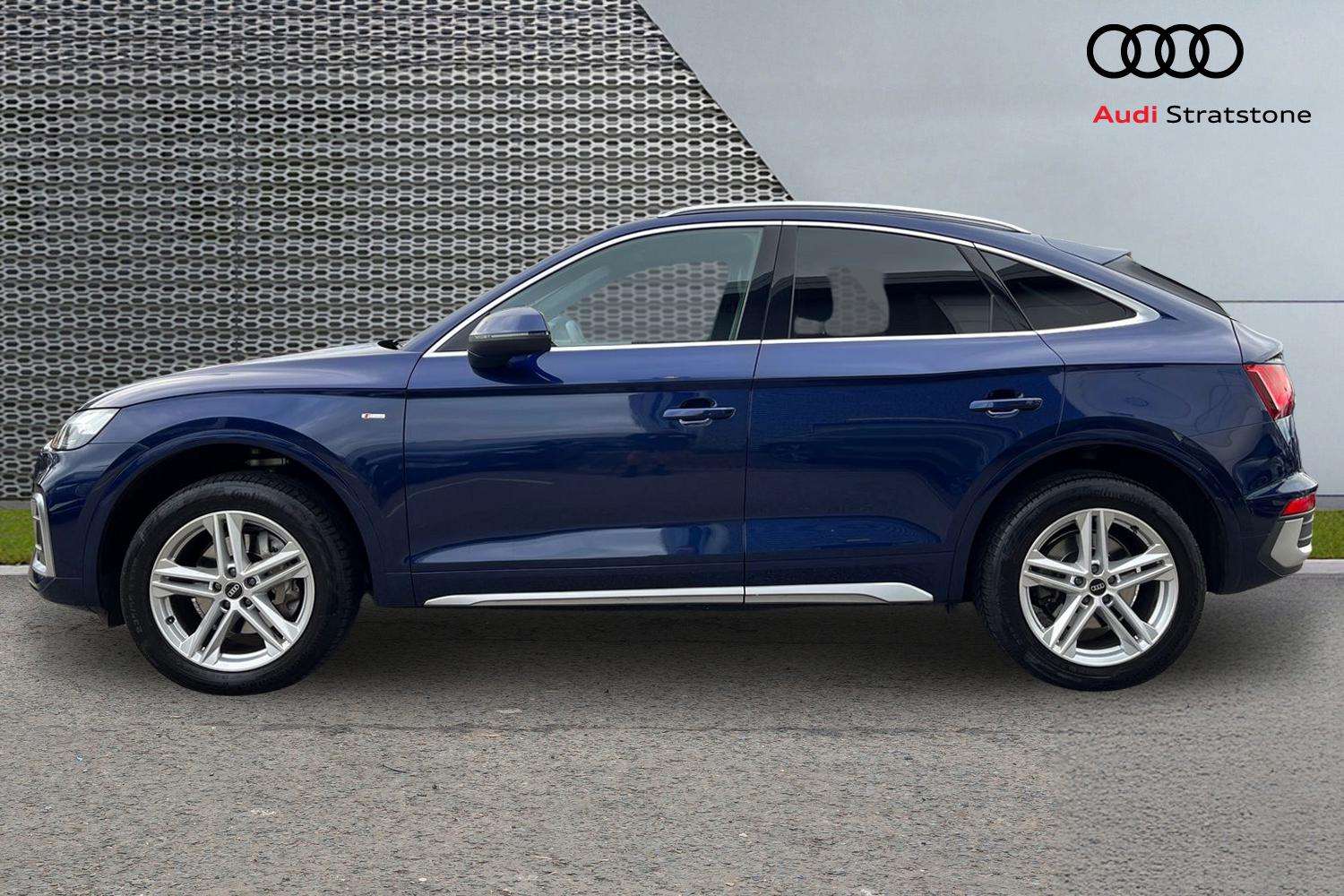 Used Audi Q5 2022 for sale - 76692072: Photo 8