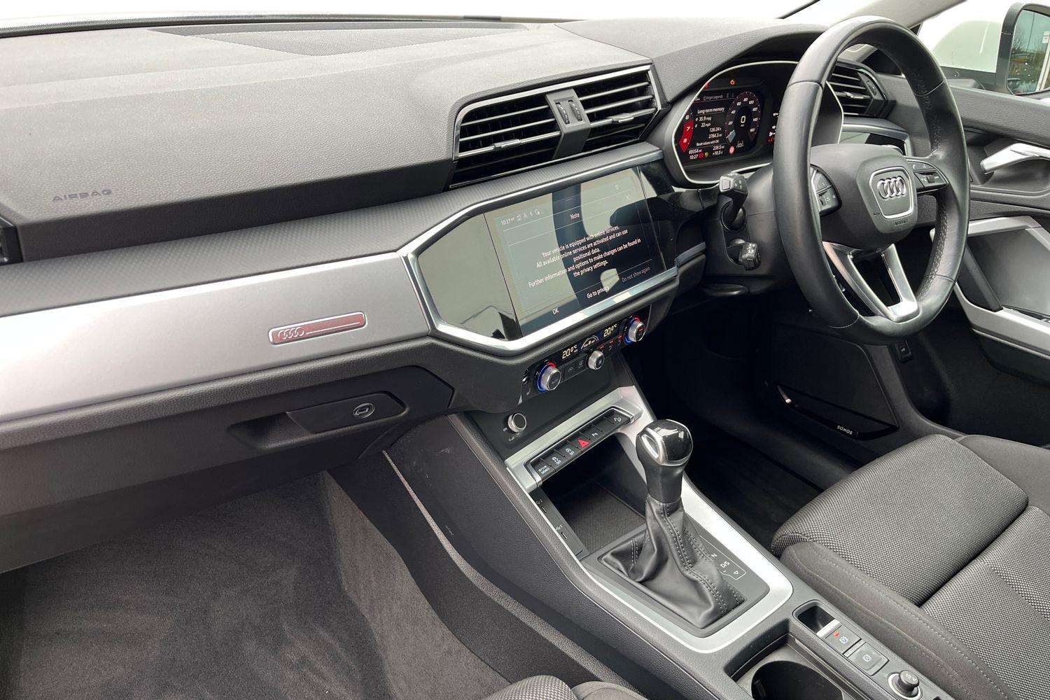 Used Audi Q3 2021 for sale - 78104158: Photo 2