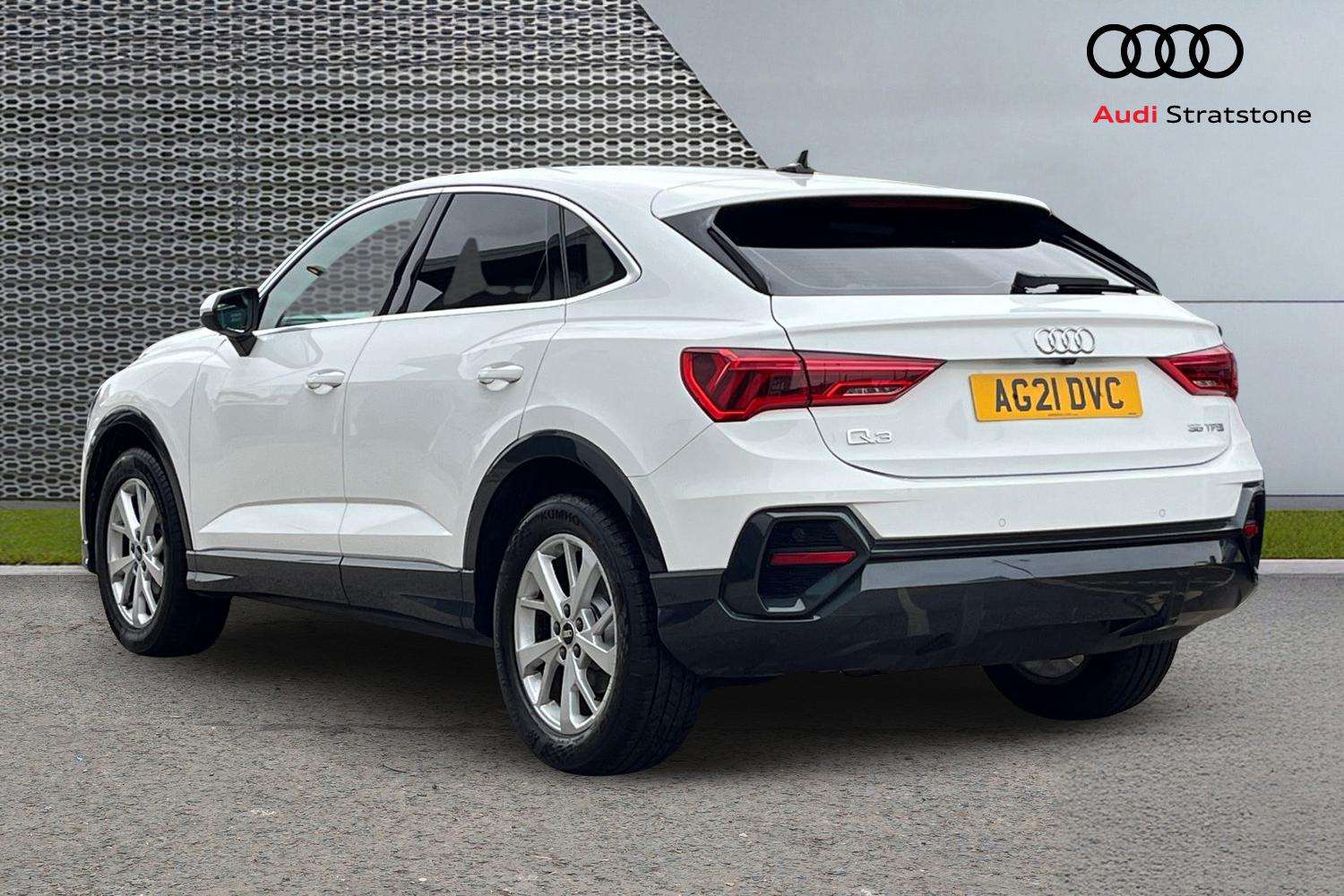Used Audi Q3 2021 for sale - 78104158: Photo 3