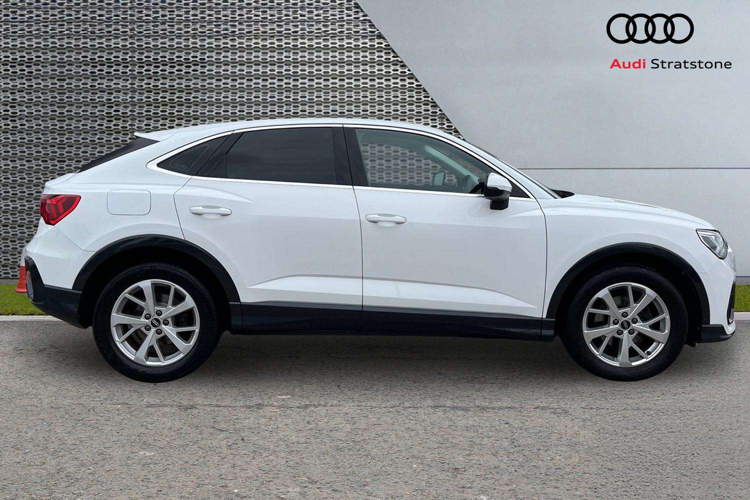 Used Audi Q3 2021 for sale - 78104158: Photo 4