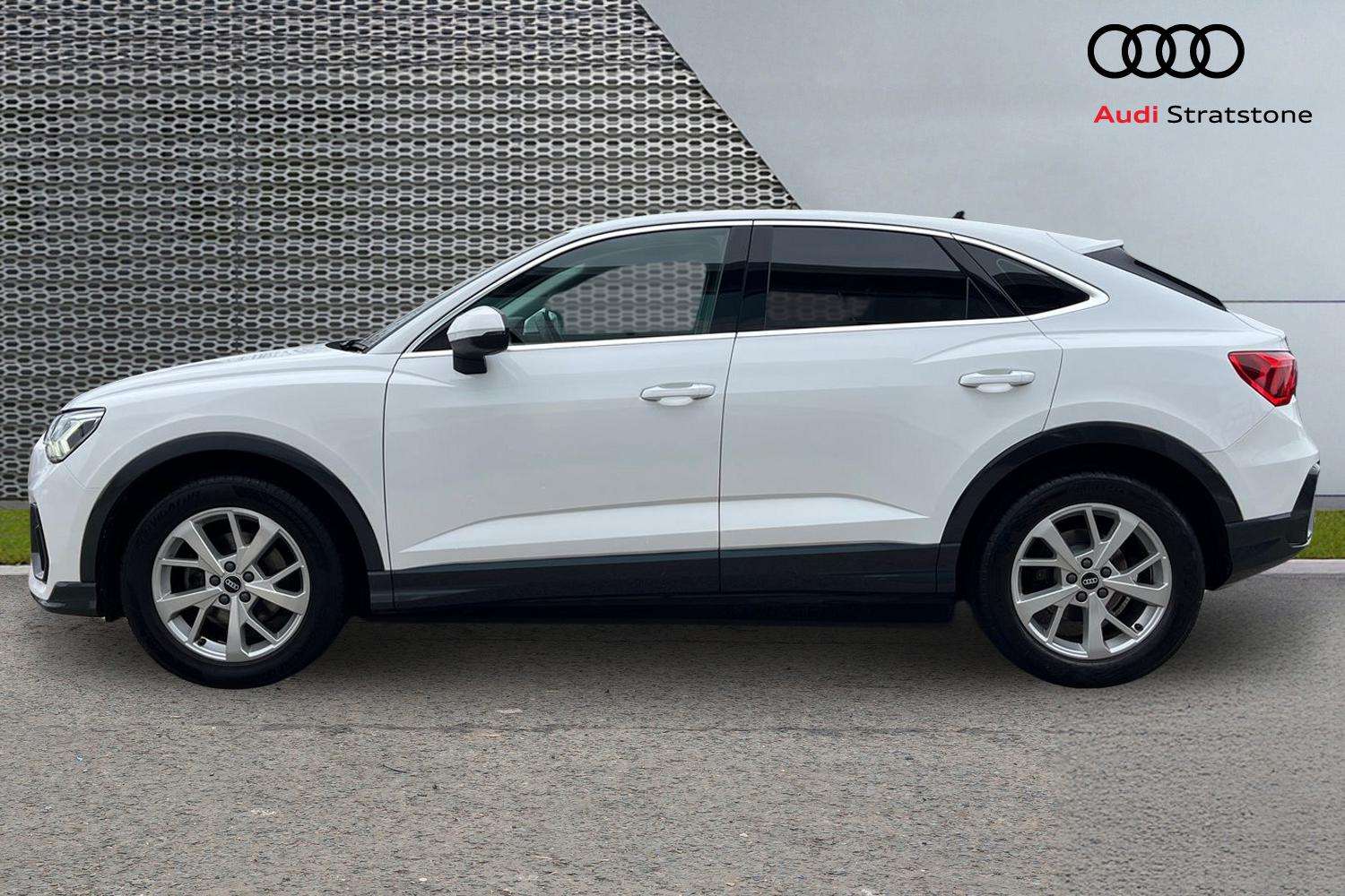 Used Audi Q3 2021 for sale - 78104158: Photo 8