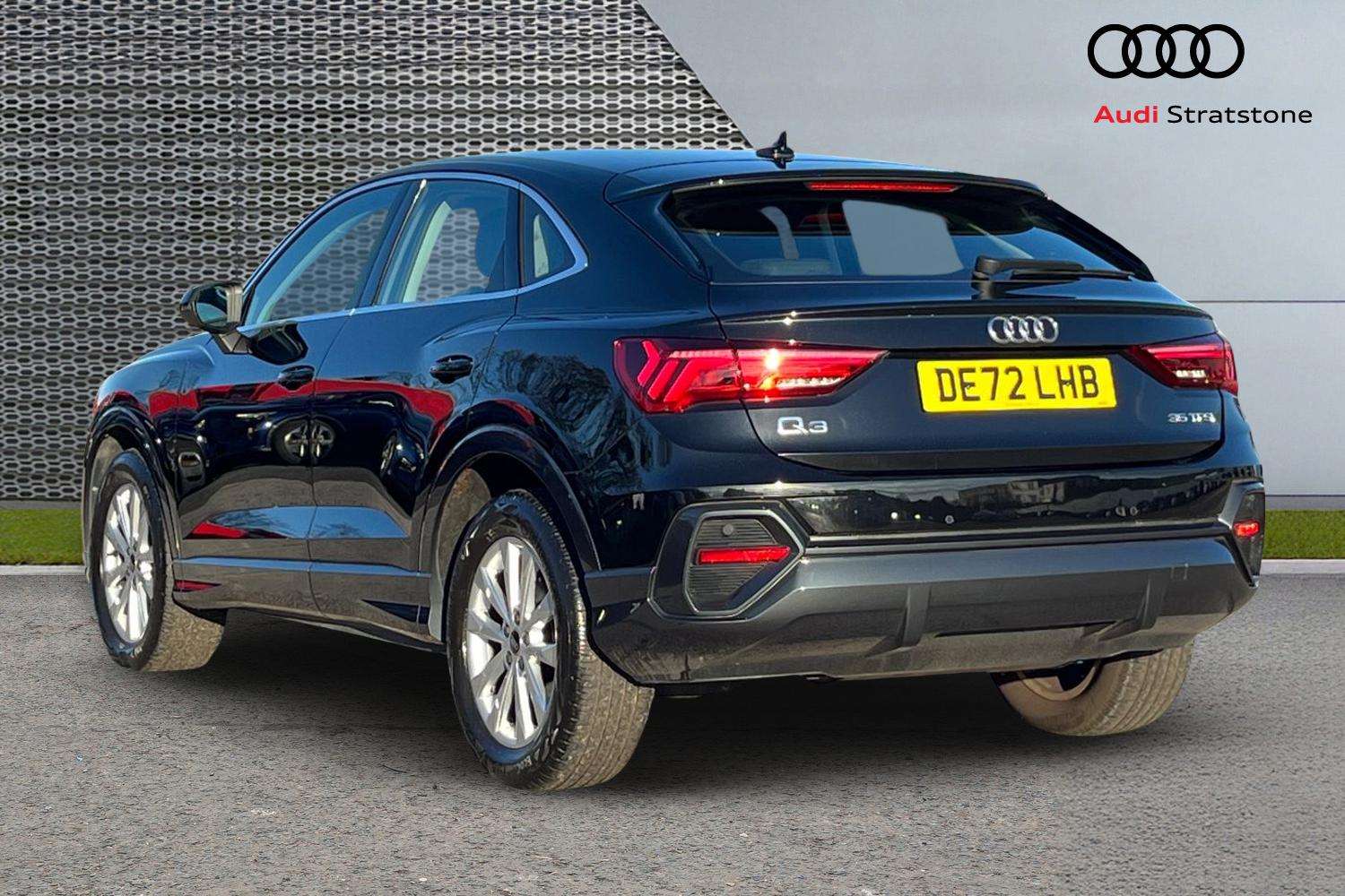 Used Audi Q3 2022 for sale - 76804807: Photo 3
