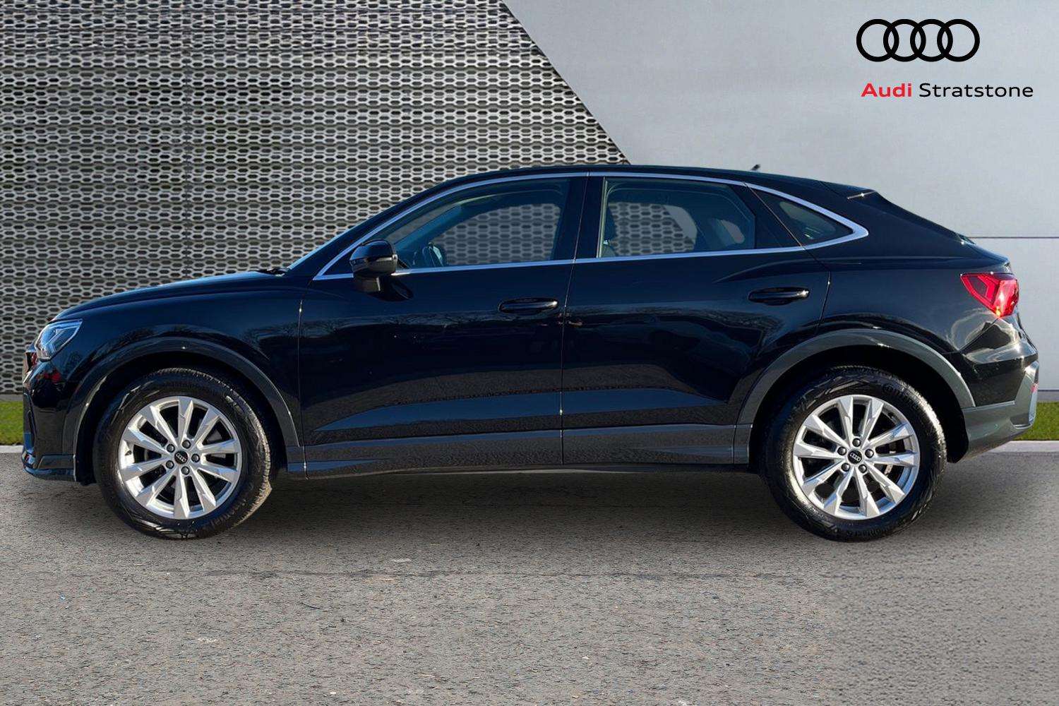 Used Audi Q3 2022 for sale - 76804807: Photo 8