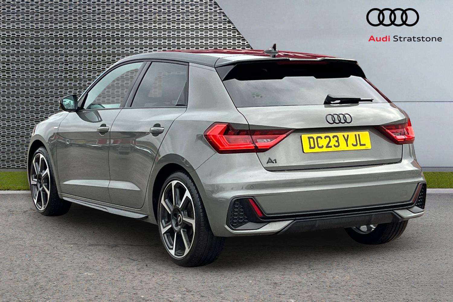Used Audi A1 2023 for sale - 77500452: Photo 3