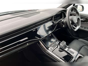 Used Audi Q7 2024 for sale - 79745262: Photo