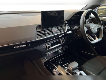 Used Audi Q5 2024 for sale - 78812277: Photo
