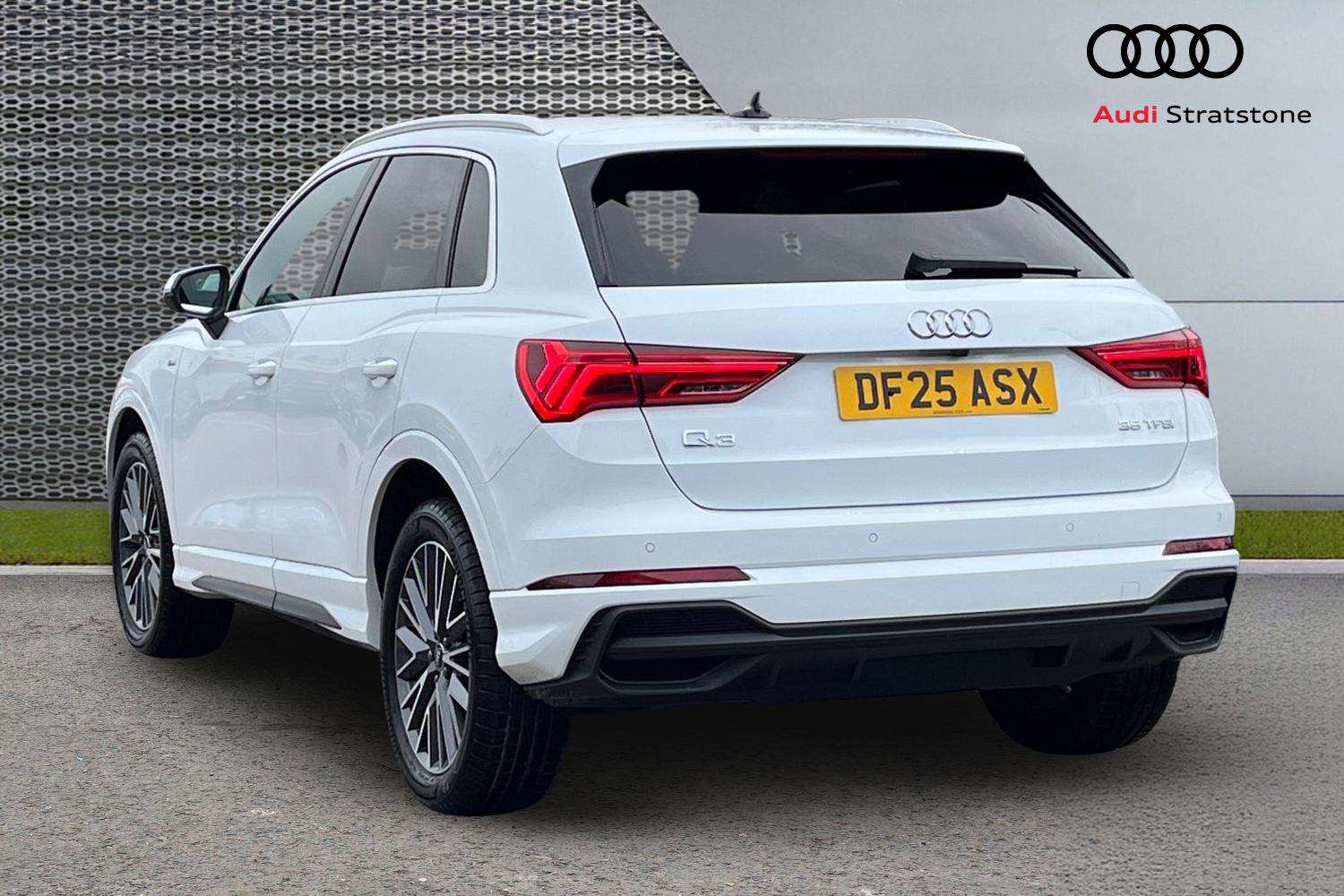 Used Audi Q3 2025 for sale - 76540716: Photo 3