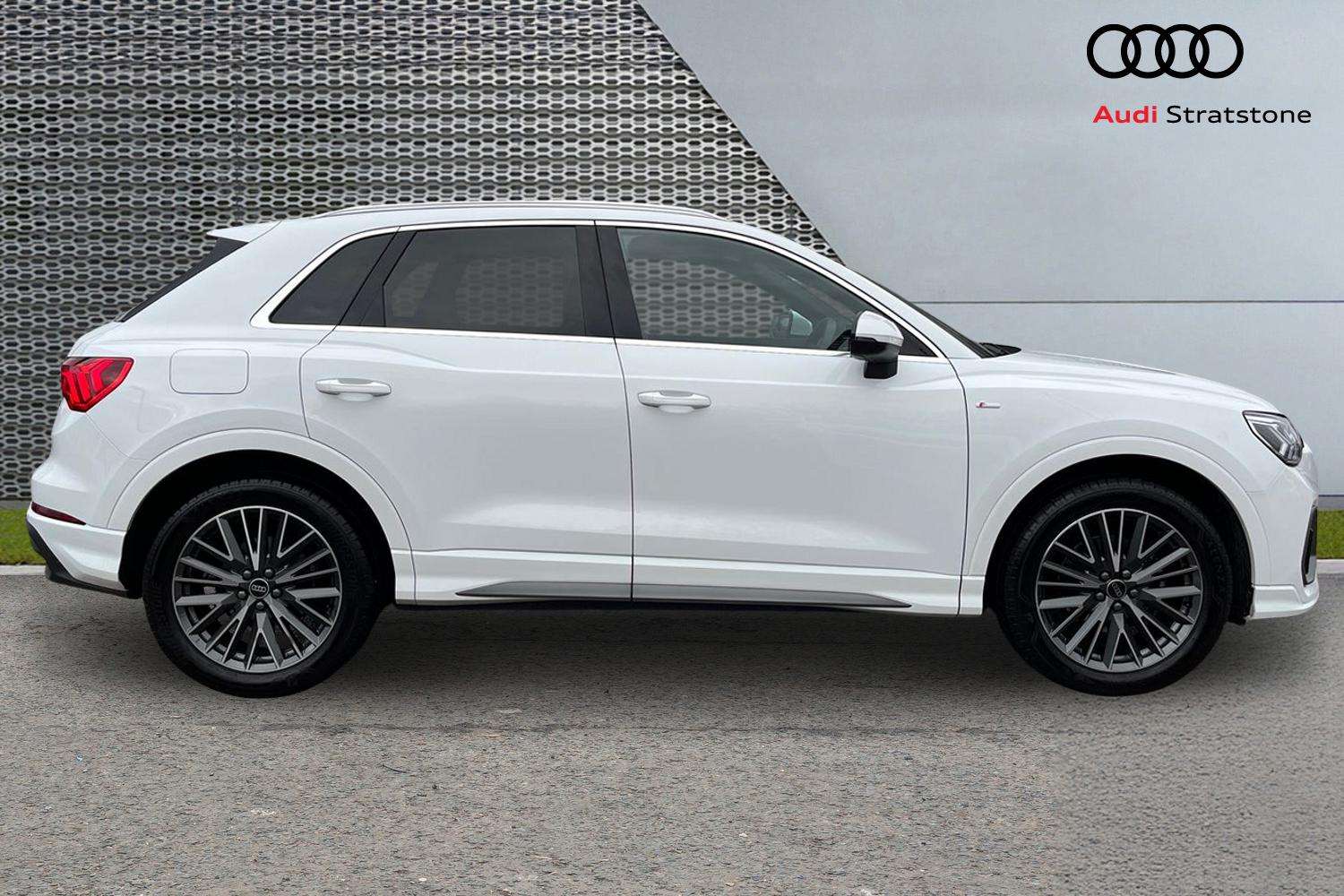 Used Audi Q3 2025 for sale - 76540716: Photo 4