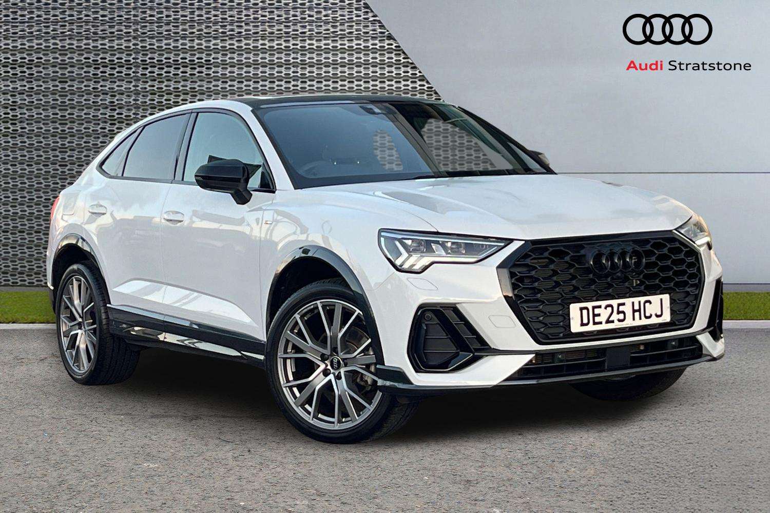 Used Audi Q3 2025 for sale - 76540742: Photo 1