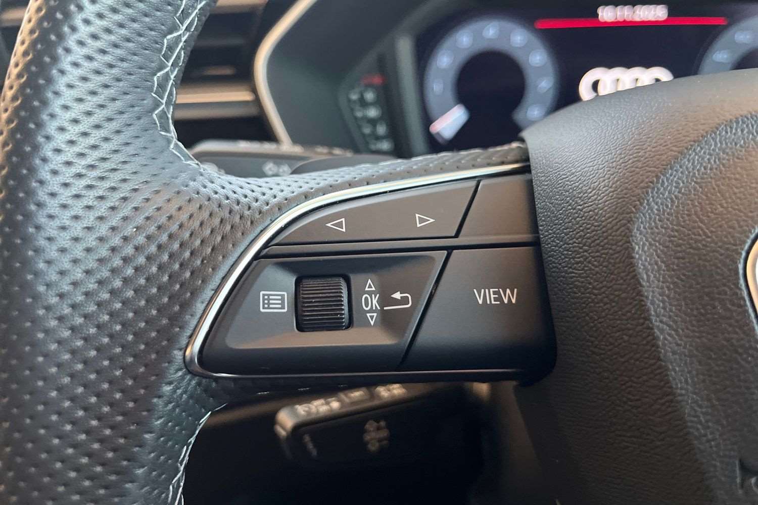 Used Audi Q3 2025 for sale - 76540742: Photo 16