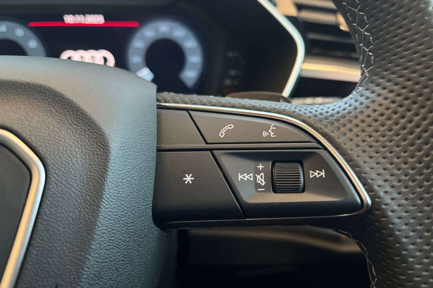 Used Audi Q3 2025 for sale - 76540742: Photo 17