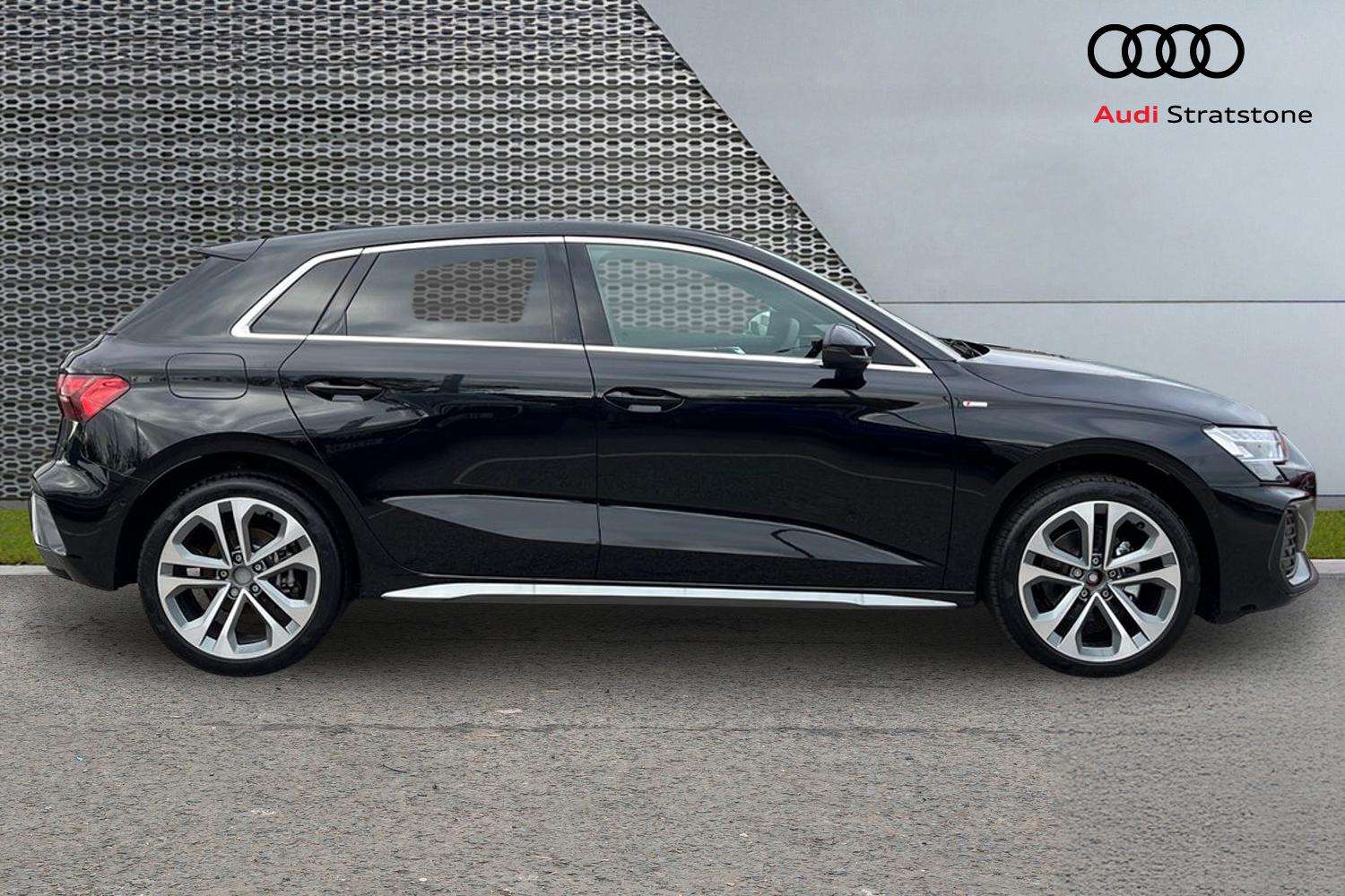 Used Audi A3 2025 for sale - 76929057: Photo 4