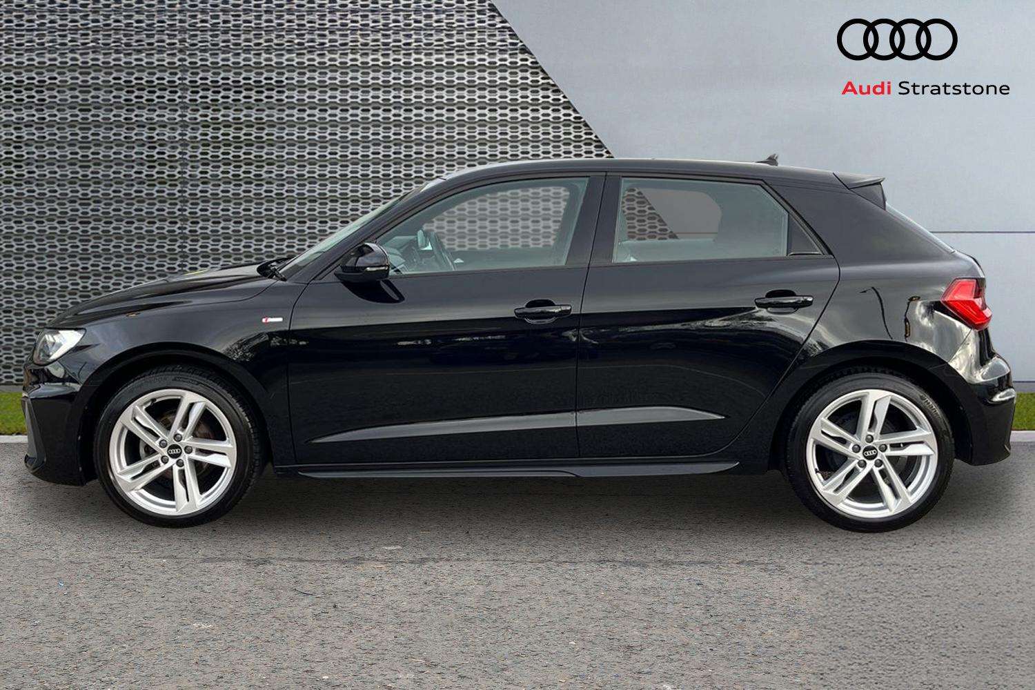 Used Audi A1 2021 for sale - 76075395: Photo 8